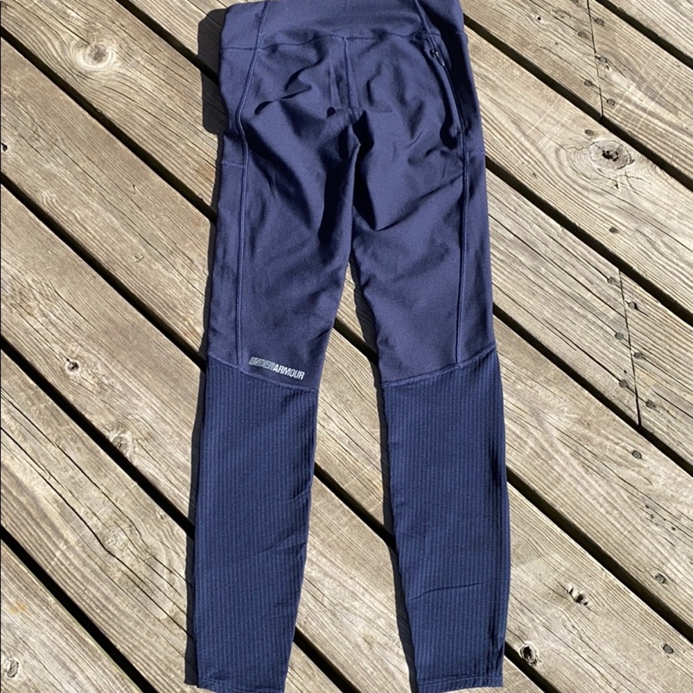 Under Armour leggings: navy